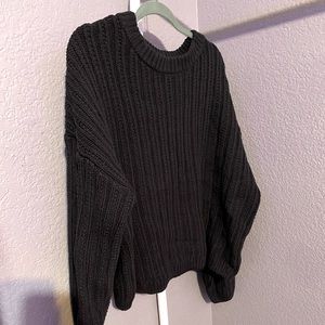 Womens Crewneck Pullover Sweater- Universal Threads Black (size xxl)